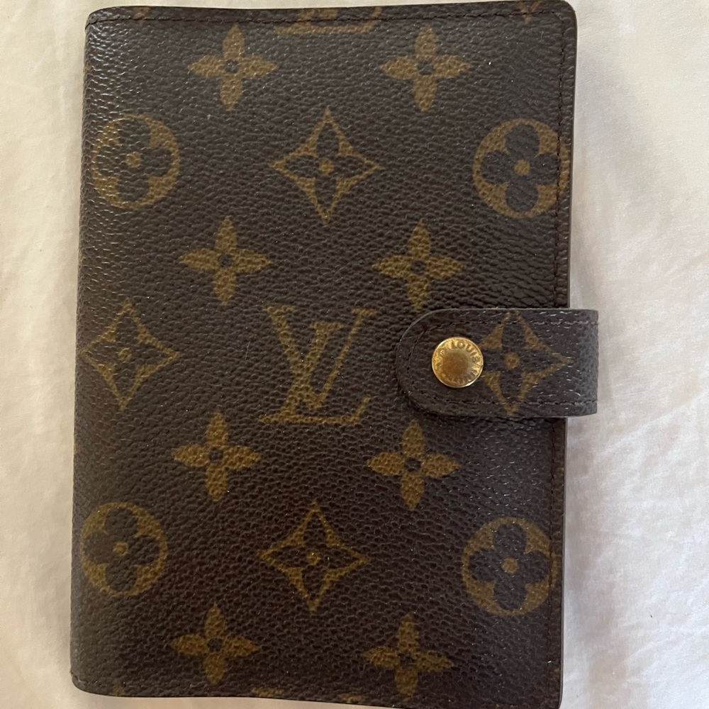 Louis Vuitton PM Agenda